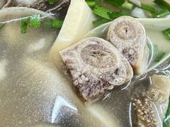 -牛师傅广式药膳牛骨汤美食(江南西店)