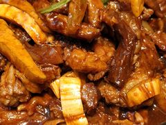 汁水牛腩-湘约爨厨(太白立交店)