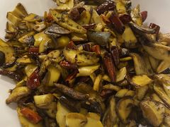 -易门野生菌府·菌海森林(月牙潭公园店)