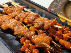-琥珀老六龙虾(四里河店)