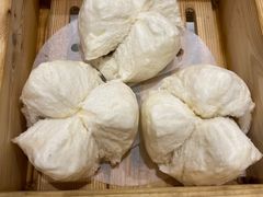 松软蚝皇叉烧包-东方之珠海鲜酒楼(南开店)