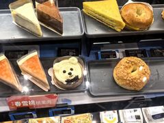 -星巴克臻选(上海虹桥新天地三店)