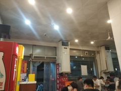 -易记皮肚面(明瓦廊店)
