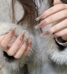 -LILY NAILS美甲美睫