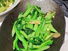 生炒广东菜心-十六台·经典广东菜(德外大街店)