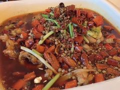 -鑫巴蜀小镇 · 水煮鱼专研店(玉桥店)