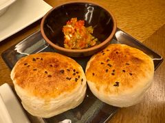 餐前面包配自制辣椒酱-Tajine Moroccan塔金摩洛哥中东餐厅
