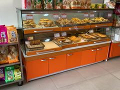 面包甜点陈列柜-鼎丰真(越野路店)