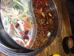 -乐山串串香老火锅(鼓楼店)