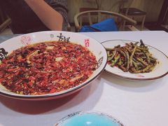 -辣小妮de川菜馆(红旗Mall店)