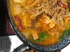 -粉家柳州螺蛳粉(杨宅路店)