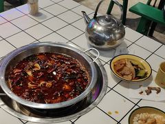 -晓彭肥肠鸡·泡椒鸡火锅(水木天地店)