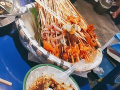-马路边边串串香(苗栗路店)