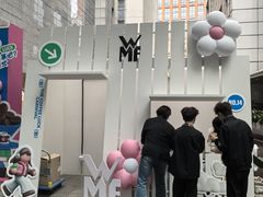 -上海来福士广场