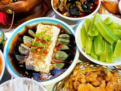 -老佛爷·铜炉炭火蛙锅(海州吾悦店)
