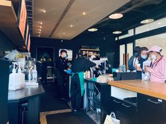 -星巴克臻选(济南恒隆店)