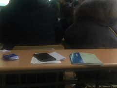 -上海应用技术大学南校区-停车场