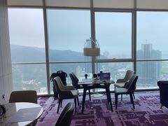 -大连星海皇冠假日酒店