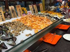 -四海一家自助餐(益田假日广场店)