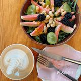 今天去梦幻的欧式花园brunch