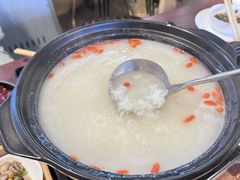 -牛牛和牛海鲜粥底火锅(长虹国际城店)