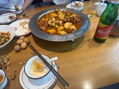 -俭寨大盘鸡·手抓肉·烧烤新疆菜(乌苏路店)