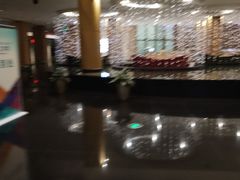 -青岛海尔洲际酒店