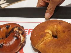 -HOT CRUSH趁热集合·现烤面包(环球港店)