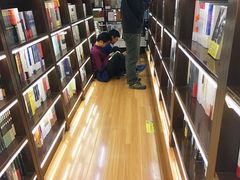 -新华书店(新街口旗舰店)