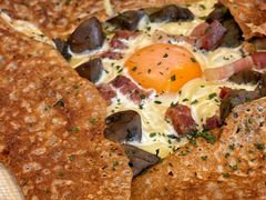 鸡蛋蘑菇熏肉荞麦可丽饼-RAC BAR(安福路店)