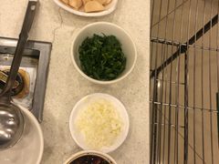 -八先生涮肉房(三里河店)