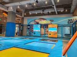-探奇乐园蹦床公园(日月广场店)