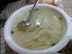 萝卜汤-清真.回香园(南街店)