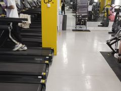 -发条鸭无人健身房(浦东北艾路店)