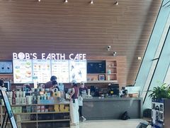 -抱抱地球咖啡馆(国家海洋博物馆店)