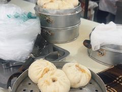 -胡成记口蘑龙眼包子(盐道街店)
