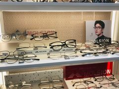 -世纪大明眼镜·林德伯格·蔡司官方授权店(武昌旗舰店)