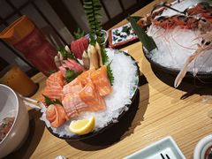 -花和海鲜自助(梅江店)