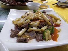 -烧鹅妹饭店