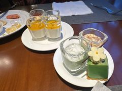 -君来湖滨饭店·玫瑰园