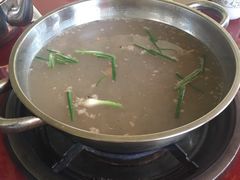 -老石黑山羊毛驴肉火锅(金凯广场店)