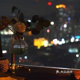 日咖夜酒 在安静私密的高空清吧微醺🍷