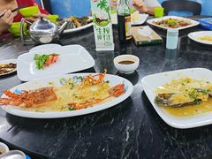 -小海豚•老字号海鲜餐厅(天涯店)