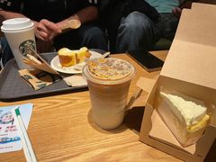 -星巴克臻选(上海长风大悦城店)