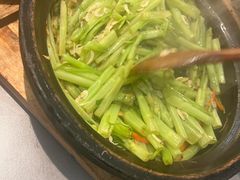 -不二啫·广府啫啫煲(江燕路万科里店)