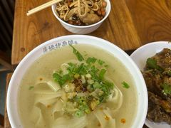 -萍姨抻面馆·鸡架冒菜(清湖店)