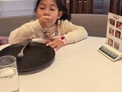 -马克西姆俄罗斯餐厅(通亚街店)