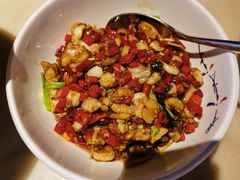 -佬麻雀·新湘菜(东方宝泰店)