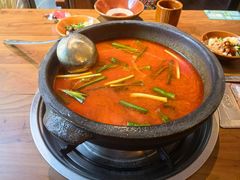 -贵厨酸汤牛肉(花果园国际中心店)
