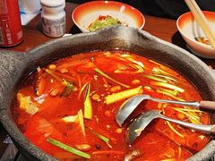 -夺欢喜贵州酸汤牛肉火锅(静安寺店)